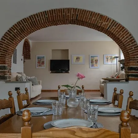 Casa Cecilia Βίλα